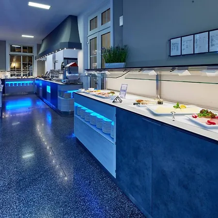 Designhotel + Congresscentrum Wienecke Xi. Hotel 4*