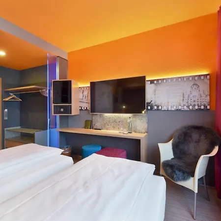 Designhotel + Congresscentrum Wienecke Xi.