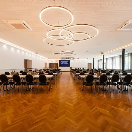Szálloda Designhotel + Congresscentrum Wienecke Xi.