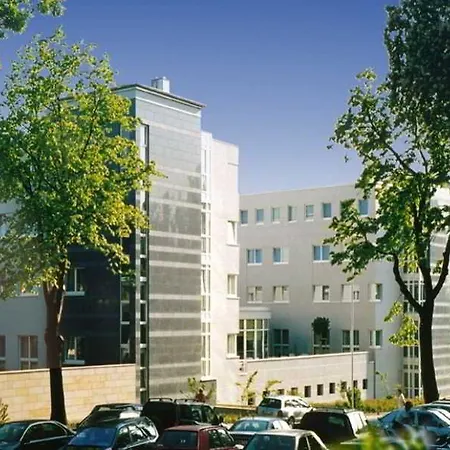 Designhotel + Congresscentrum Wienecke Xi. 4*