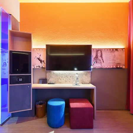 Designhotel + Congresscentrum Wienecke Xi.