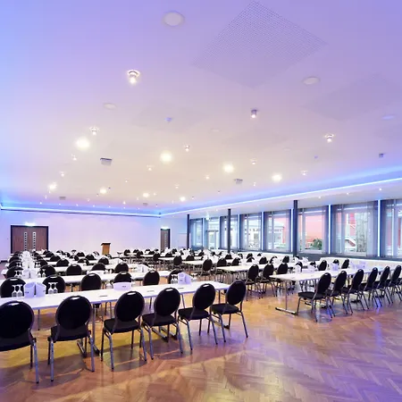 Designhotel + Congresscentrum Wienecke Xi. Hotel 4*