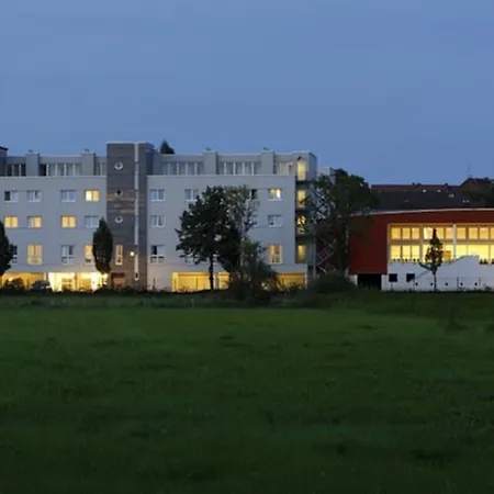 Designhotel + Congresscentrum Wienecke Xi. 4*