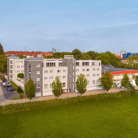 Hotel Designhotel + Congresscentrum Wienecke Xi. 4*