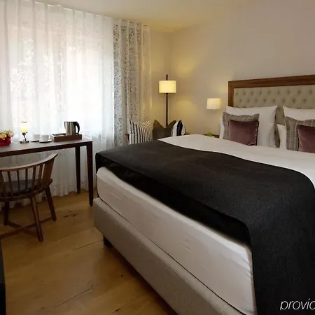 Designhotel + Congresscentrum Wienecke Xi. Otel